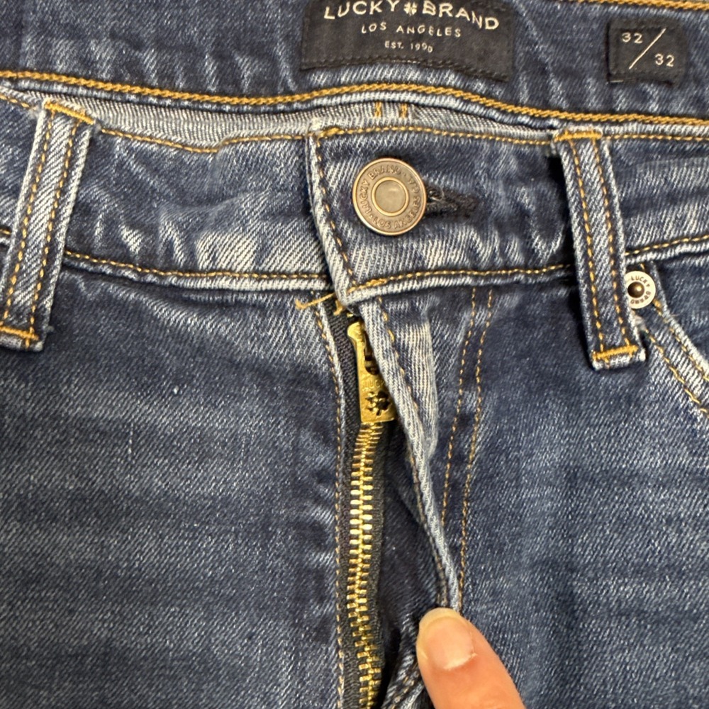 Lucky Brand Jeans 121 Men 32x32 Blue Slim Straight‎ Fit Cotton Blend Light Wash - Picture 8 of 13